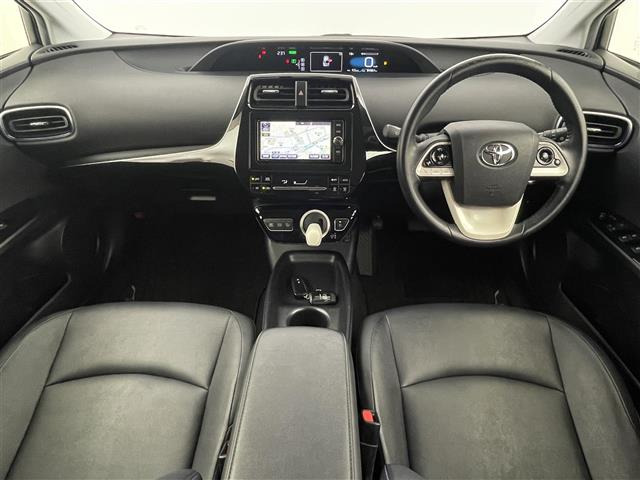 プリウス1.8 S ツーリングセレクション