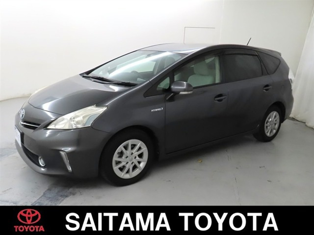 プリウスα1.8 S