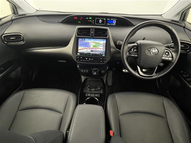 プリウス1.8 S ツーリングセレクション ブラックエディション