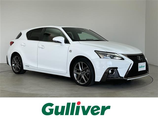 CT200h Fスポーツ