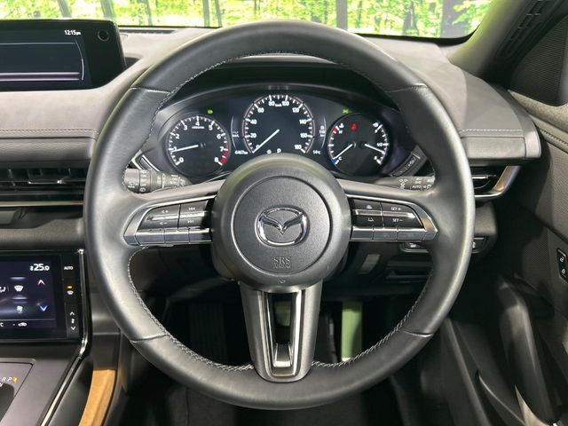 �y�����v�����X�e�A�����O�z�㎿�Ȋv���g�p���邱�ƂŁA��ɂ����������݂ƂĂ��^�]���₷���n���h���ł���