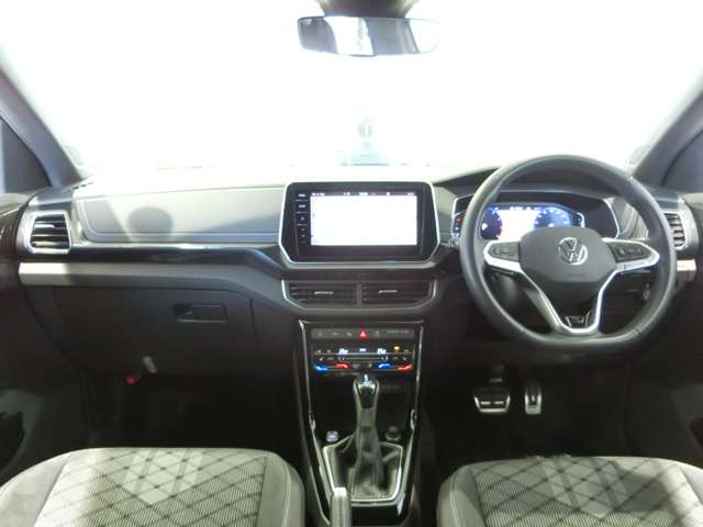 T-CrossTSI Rライン