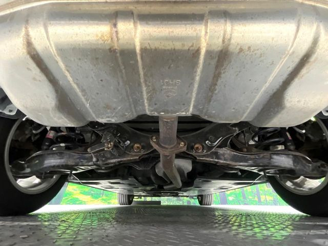 下回りがきれいなうちに、防錆加工の施工がオススメ。降雪地域はもちろん、沿岸部にお住いの方や、趣味でマリン・ウィンタースポーツをされる方にご好評いただいております。