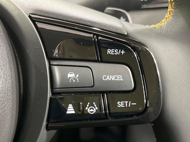 �y�A�_�v�e�B�u�N���[�Y�R���g���[���z�������H�ł̒��������s���y��!!�����ő��x��ۂN���[�Y�R���g���[�����A�Փˌy���V�X�e���ƘA�g���A�O���̎ԗ������m���ĎԊԂ�ۂ悤�ɑ��x���߂��Ă���܂�!!