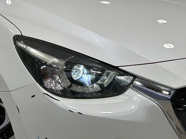 �yLED�w�b�h���C�g�z���V����ԑ��s�����ǍD�Ȏ��E���m�ۂ����S���ĉ^�]�ł��鍂�P�xLED�w�b�h���C�g�𑕔�!�_�����x�������A����d�͂��}�����Ă��܂��B