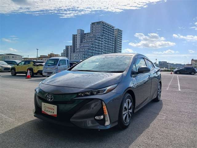 プリウスPHV1.8 S