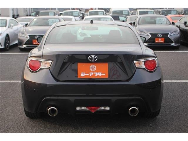 ���Ǝҗl�ւ̔̔��͂��f�肳���Ă��������܂��B �Ԍ������ԗ��̏ꍇ�́A�Ԍ����擾�������x�������z�ŕ\�����Ă���܂��B