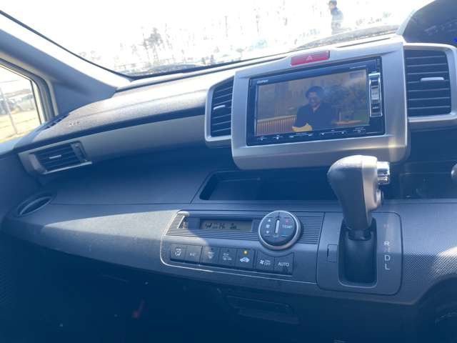 ������̃N���}�͎��O�ɃI�C�����������{���Ă���܂���