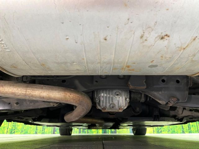 下回りがきれいなうちに、防錆加工の施工がオススメ。降雪地域はもちろん、沿岸部にお住いの方や、趣味でマリン・ウィンタースポーツをされる方にご好評いただいております。