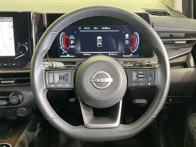 �y�����v�����X�e�A�����O�z�㎿�Ȋv���g�p���邱�ƂŁA��ɂ����������݂ƂĂ��^�]���₷���n���h���ł���