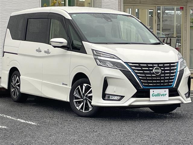 セレナ1.2 e-POWER ハイウェイスターV