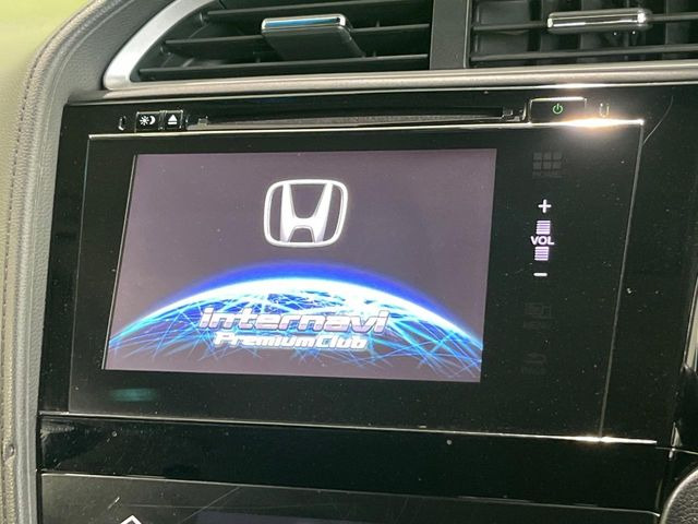 �y�����i�r�z�l�C�̏����i�r�𑕔��B�I�[�f�B�I�@�\���[�����Ă���ABluetooth�ڑ�����΂������̃X�}�z��MP3�v���C���[�̉��y���Đ��\!�����̉^�]������Ɋy�����Ȃ�܂�!!