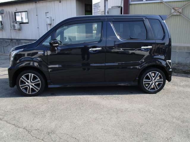 ワゴンRスティングレーハイブリッド(HYBRID) T 4WD