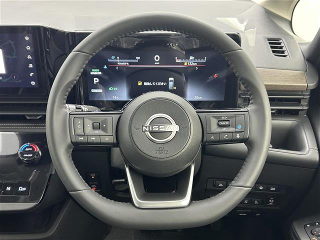 セレナ1.4 e-POWER ハイウェイスターV