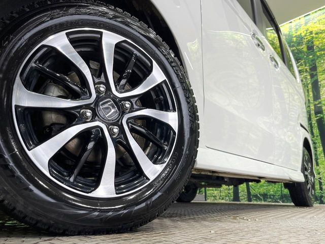 �y����14�C���`�A���~�z�C�[���z�O�ςɃ}�b�`���������A���~�z�C�[���𑕒����Ă���܂��B�e��ЊO�A���~�z�C�[����A�X�^�b�h���X�^�C�����戵�����Ă���܂��B���񂲑��k����������