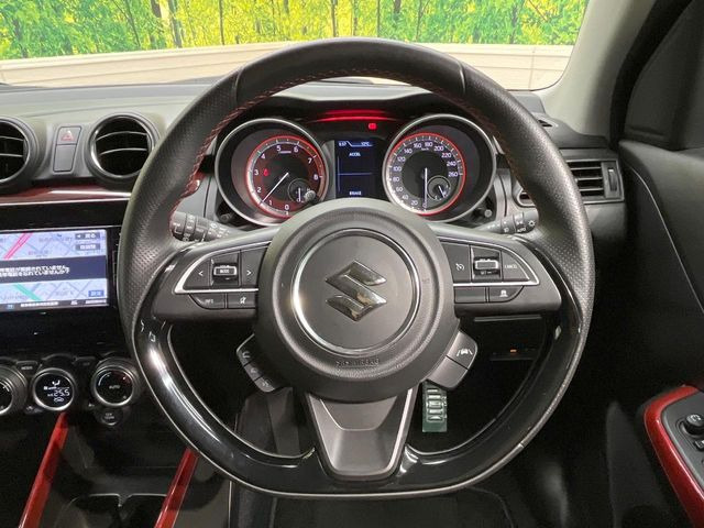 �y�����v�����X�e�A�����O�z�㎿�Ȋv���g�p���邱�ƂŁA��ɂ����������݂ƂĂ��^�]���₷���n���h���ł���