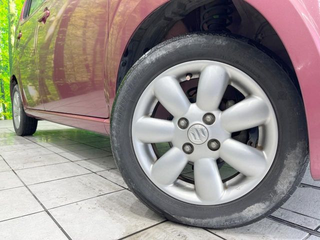【純正14インチアルミホイール】外観にマッチした純正アルミホイールを装着しております。各種社外アルミホイールや、スタッドレスタイヤも取扱いしております。是非ご相談ください♪