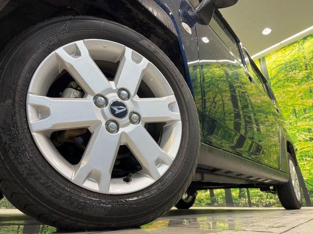 �y����15�C���`�A���~�z�C�[���z�O�ςɃ}�b�`���������A���~�z�C�[���𑕒����Ă���܂��B�e��ЊO�A���~�z�C�[����A�X�^�b�h���X�^�C�����戵�����Ă���܂��B���񂲑��k����������