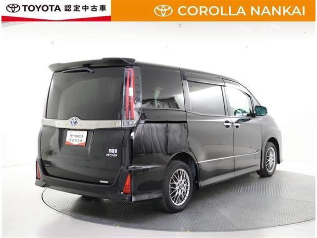 ノア1.8 ハイブリッド Si W×B II