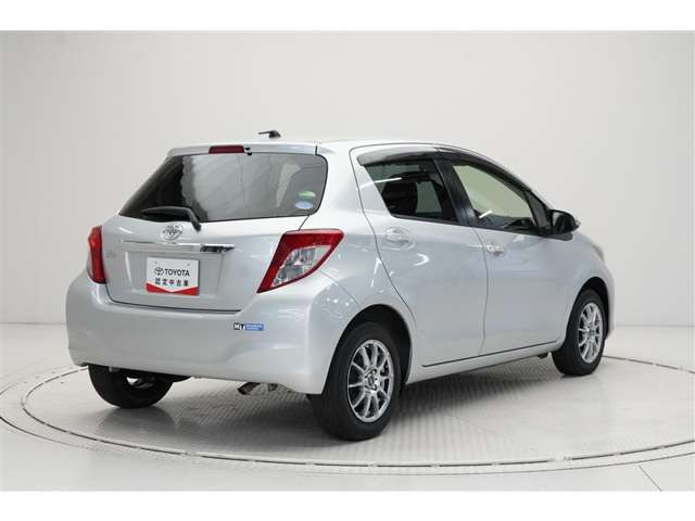 ヴィッツ1.0 F スマイルエディション