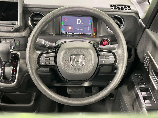 �y�X�e�A�����O�X�C�b�`�z�^�]���A�O������ڐ������炷���ƂȂ��A�I�[�f�B�I���̑��삪�\�ȕ֗��@�\!���S&���K�ȃh���C�u�����o���Ă���܂���