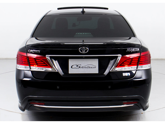 モデリスタフルエアロが装着されています!お好みはいかがですか?今付いているデザイン以外にも、各ブランドのエアロを格安にてお取付け出来ます!又、エアロを外してノーマル状態にする事も出来ます!!