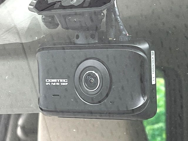 �y�h���C�u���R�[�_�[�z���S�E���S�ȃJ�[���C�t�ɕK�{�̃h���C�u���R�[�_�[�𑕔�!���s���͂������A������^�]�⎖�̂ɑ��������ۂ̏󋵂��f���ŋL�^���A����̃��X�N�ɔ����܂��B