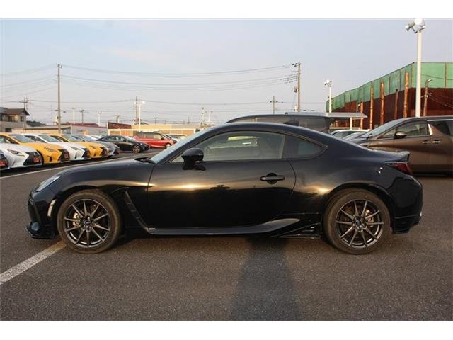 ���Ǝҗl�ւ̔̔��͂��f�肳���Ă��������܂��B �Ԍ������ԗ��̏ꍇ�́A�Ԍ����擾�������x�������z�ŕ\�����Ă���܂��B