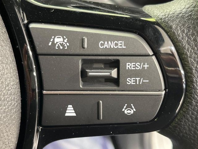 �y�A�_�v�e�B�u�N���[�Y�R���g���[���z�������H�ł̒��������s���y��!!�����ő��x��ۂN���[�Y�R���g���[�����A�Փˌy���V�X�e���ƘA�g���A�O���̎ԗ������m���ĎԊԂ�ۂ悤�ɑ��x���߂��Ă���܂�!!