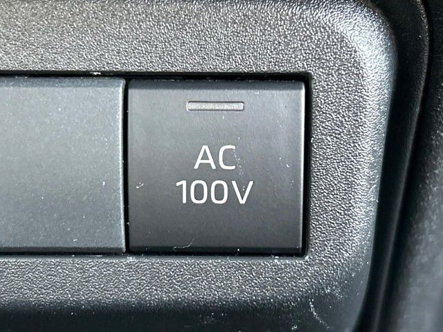 �y�A�N�Z�T���[�R���Z���g�z�L�����v��X�|�[�c�A�A�E�g�h�A�ł̃A�N�e�B�r�e�B�͂������A�ЊQ�E��d�̍ۂɏ����ɂ��Ȃ�AC100V�R���Z���g�𑕔���P�[�^�C��^�u���b�g�A�Q�[���@��̏[�d�ɂ���