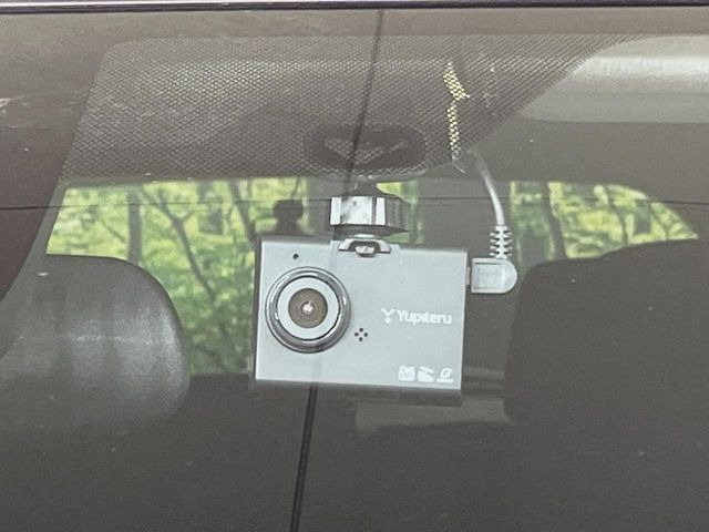 �y�h���C�u���R�[�_�[�z�h���C�u���R�[�_�[����!���s���͂������A������^�]�⎖�̂ɑ��������ہA�f���ŋL�^���A����̃��X�N�ɔ����܂��B���L�^�pSD�J�[�h�͂��q�l�����g�ł��������������K�v������܂��B