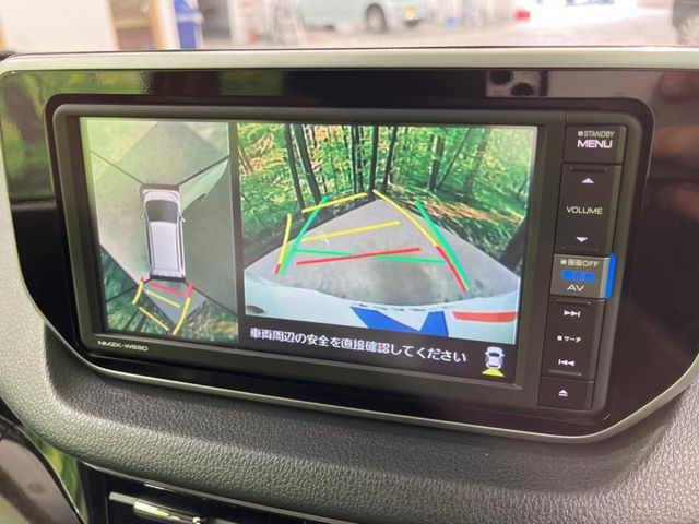 �y�S���̓J�����z��p�̃J�����ɂ��A�ォ�猩���낵���悤�Ȏ��_��360�x�N���}�̎��͂��m�F���邱�Ƃ��ł��܂����c�񒓎Ԃ╝�񂹎��Ɋ��􂵂Ă���܂���