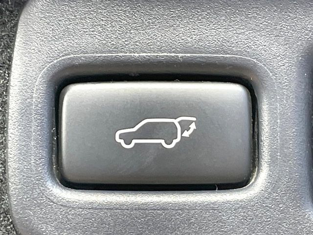 �y�p���[�o�b�N�h�A�z�X�}�[�g�L�[��^�]�Ȃ̃{�^�������������Ń��A�Q�[�g�������ŊJ���܂�!�ו��������Ă��鎞��A�����ʒu�ɂ���o�b�N�h�A��߂�ۂɕ֗��ȋ@�\�ł���