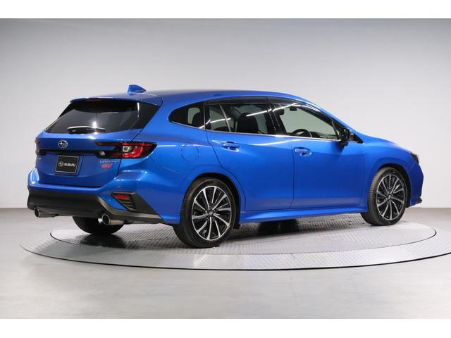 レヴォーグ1.8 STI スポーツ EX 4WD