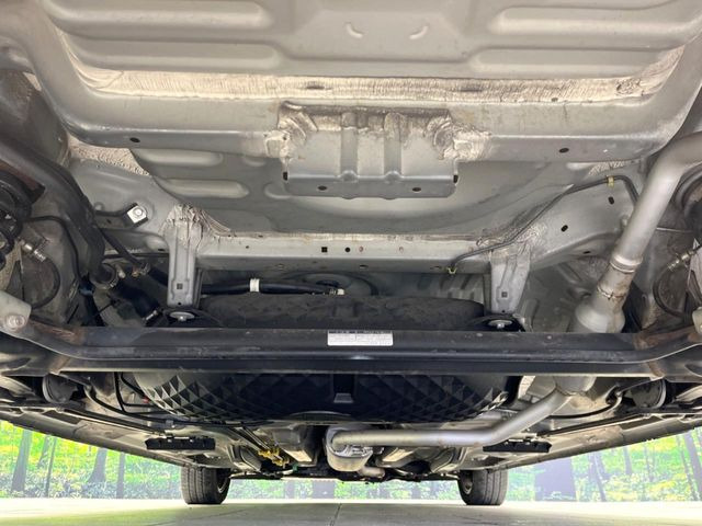 下回りがきれいなうちに、防錆加工の施工がオススメ。降雪地域はもちろん、沿岸部にお住いの方や、趣味でマリン・ウィンタースポーツをされる方にご好評いただいております。