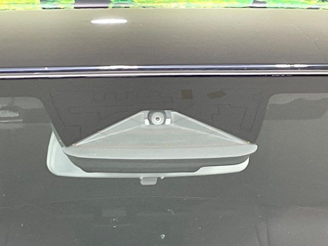 �y�X�Y�L �Z�[�t�e�B�T�|�[�g�z���s���ɑO���̎ԗ�����F�����A�Փ˂������Ȏ��͌x��ƃu���[�L�ŏՓˉ���Ɣ�Q�y�����A�V�X�g�B�����S�Ƀh���C�u�����y���݂��������܂��B