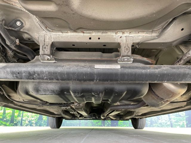 ����肪���ꂢ�Ȃ����ɁA�h�K���H�̎{�H���I�X�X���B�~��n��͂������A���ݕ��ɂ��Z���̕���A��Ń}�����E�E�B���^�[�X�|�[�c���������ɂ��D�]���������Ă���܂��B