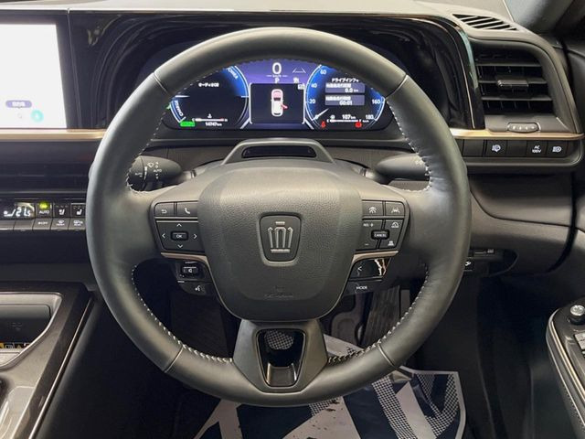 �y�����v�����X�e�A�����O�z�㎿�Ȋv���g�p���邱�ƂŁA��ɂ����������݂ƂĂ��^�]���₷���n���h���ł���