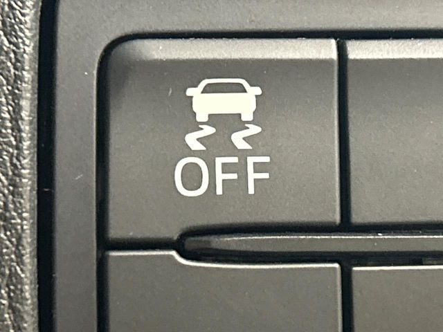 �y������h�~���u�z�ԗ��̉���������m����ƁA�����I�Ɏԗ��̐i�s������ۂ悤�Ɏԗ��𐧌䂵�܂��B�J�̓��ȂǊ���₷���H�ʏ󋵂ł����S�ȉ^�]���\�ł��B