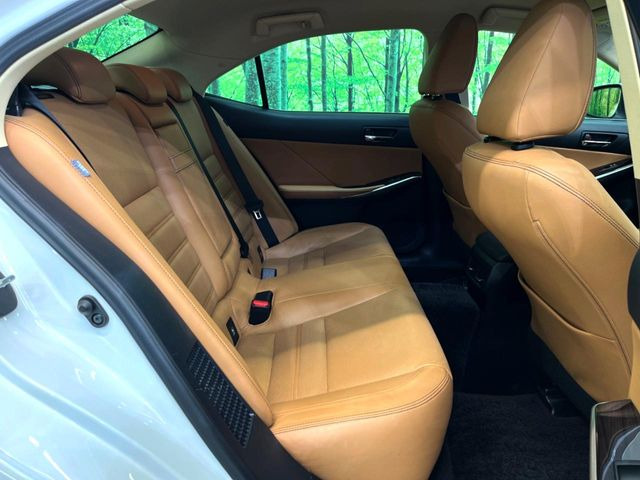 �y�u���E�����U�[�V�[�g�z�f�U�C�����������A�������̂��钃�v�V�[�g�B��ɑ̂ɐG��镔��������A����S�n�̗ǂ��ɂ͂�����肽���ł��ˁ􉘂�̕t����򉻂�}����������R�[�e�B���O�{�H�����X�X���ł����