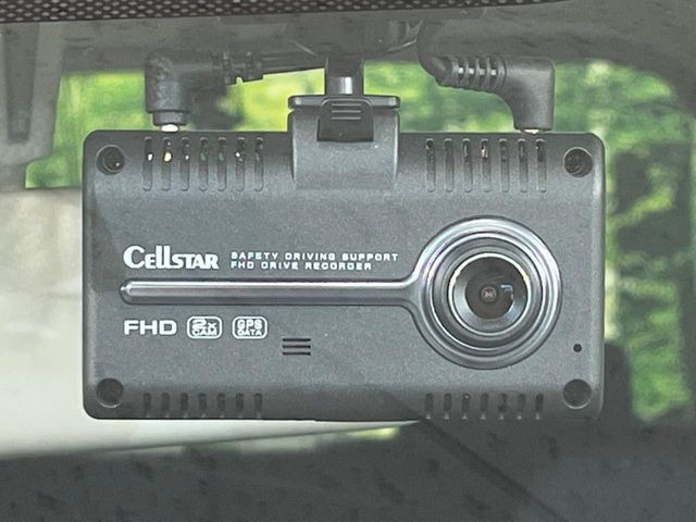 �y�h���C�u���R�[�_�[�z�h���C�u���R�[�_�[����!���s���͂������A������^�]�⎖�̂ɑ��������ہA�f���ŋL�^���A����̃��X�N�ɔ����܂��B���L�^�pSD�J�[�h�͂��q�l�����g�ł��������������K�v������܂��B