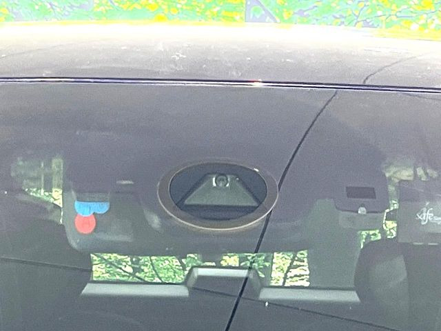 �y�v���N���b�V���Z�[�t�e�B�z�O���̎ԗ��������m���A�Փ˂������Ȏ��͌x��Œ��ӂ𑣂��A�u���[�L�𓥂ޗ͂��T�|�[�g�B�u���[�L�𓥂߂Ȃ������ꍇ�͏Փ˔�Q�y���u���[�L���쓮�A�Փˉ�����T�|�[�g���܂��B