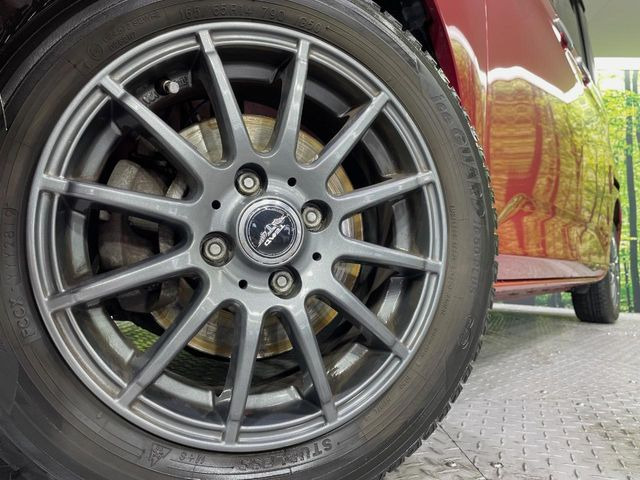 �y14�C���`�A���~�z�C�[���z�O�ςɃ}�b�`�����A���~�z�C�[���𑕒����Ă���܂��B�e��A���~�z�C�[����A�X�^�b�h���X�^�C�����戵�����Ă���܂��B���񂲑��k����������