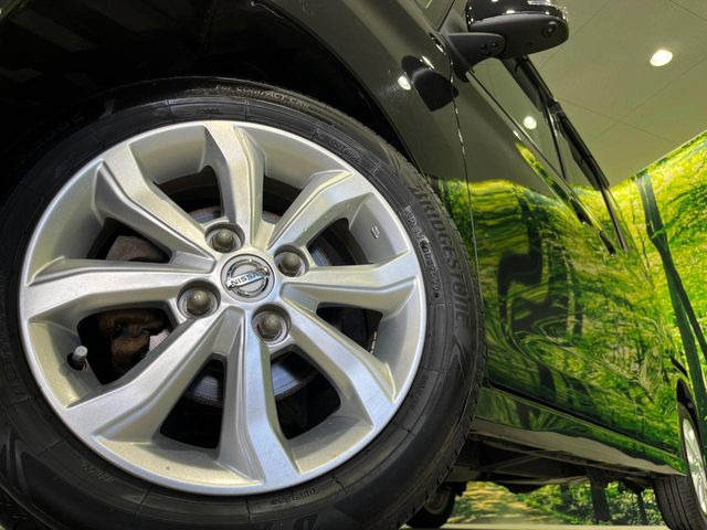 �y����14�C���`�A���~�z�C�[���z�O�ςɃ}�b�`���������A���~�z�C�[���𑕒����Ă���܂��B�e��ЊO�A���~�z�C�[����A�X�^�b�h���X�^�C�����戵�����Ă���܂��B���񂲑��k����������