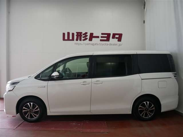 ヴォクシー1.8 ハイブリッド V