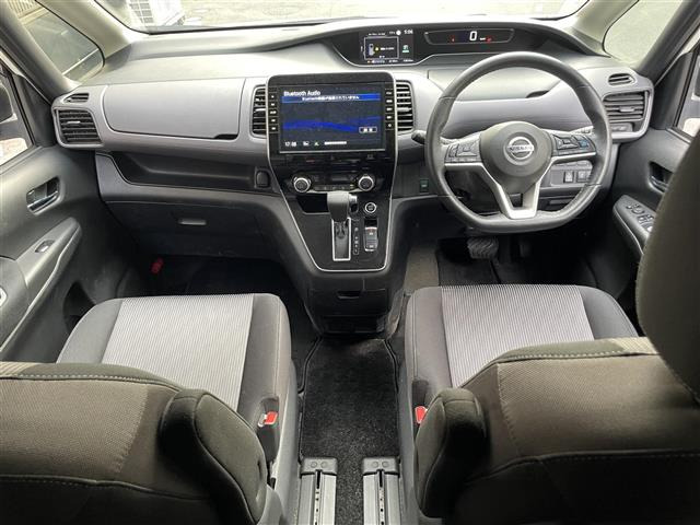 セレナ2.0 ハイウェイスターV