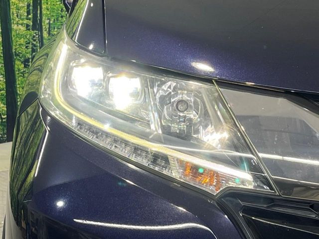 �yLED�w�b�h���C�g�z���V����ԑ��s�����ǍD�Ȏ��E���m�ۂ����S���ĉ^�]�ł��鍂�P�xLED�w�b�h���C�g�𑕔�!�_�����x�������A����d�͂��}�����Ă��܂��B