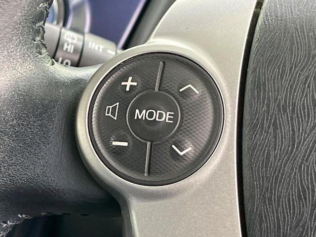 �y�X�e�A�����O�X�C�b�`�z�^�]���A�O������ڐ������炷���ƂȂ��A�I�[�f�B�I���̑��삪�\�ȕ֗��@�\!���S&���K�ȃh���C�u�����o���Ă���܂���