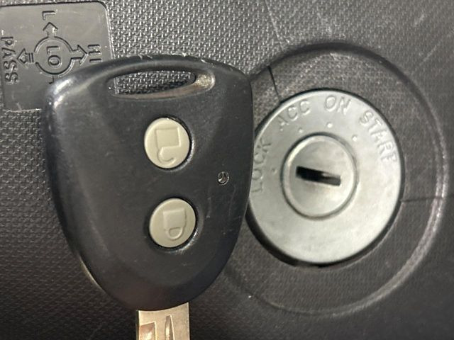 �y�L�[���X�z�������ꂽ�ꏊ����ł��{�^����Ńh�A�̊J���E�{�����ł���̂łƂ��Ă��֗�!�h�A�̌�������ɏ������邱�Ƃ�����܂����