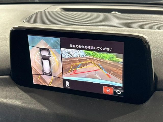 �y360&deg;�r���[���j�^�[�z��p�̃J�����ɂ��A�ォ�猩���낵���悤�Ȏ��_��360�x�N���}�̎��͂��m�F���邱�Ƃ��ł��܂������p�������m�F���₷���A�����ꏊ�ł̐؂�Ԃ��⒓�Ԃ��X���[�Y�ɍs���܂��B